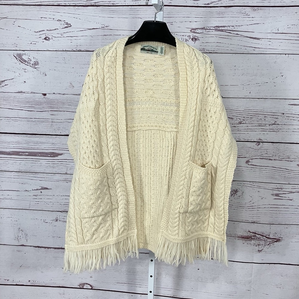 Aran Crafts Irish Merino Wool Poncho Cape Shawl Cream Cable Knit Fringe One Size